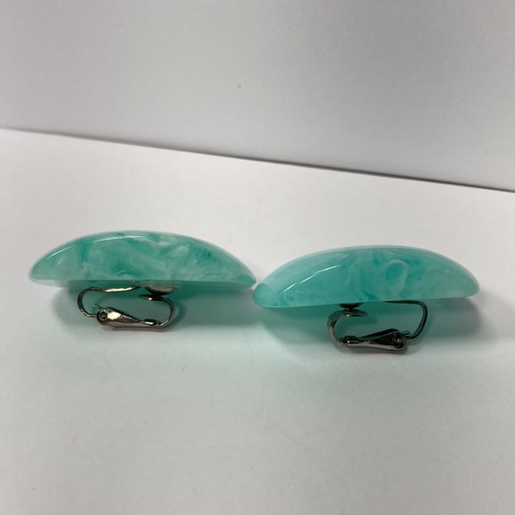 Aqua Blue with slight Ocean Wave Pattern Clip on Earrings - Picture 2 of 12